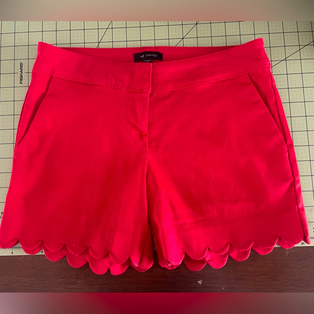 Red shorts with scalloped edges